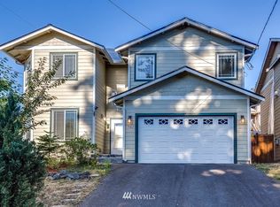 1687 Bayview Dr, Bremerton, WA