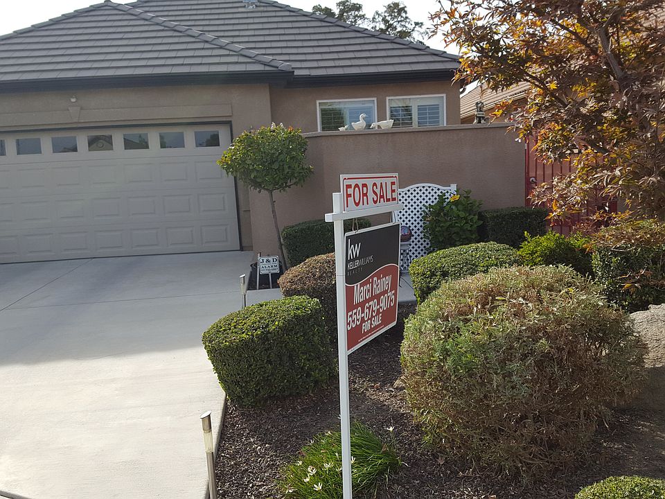 1st image of 335 S Holland Ct