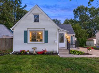 2920 Charlesgate Ave SW, Wyoming, MI 49509