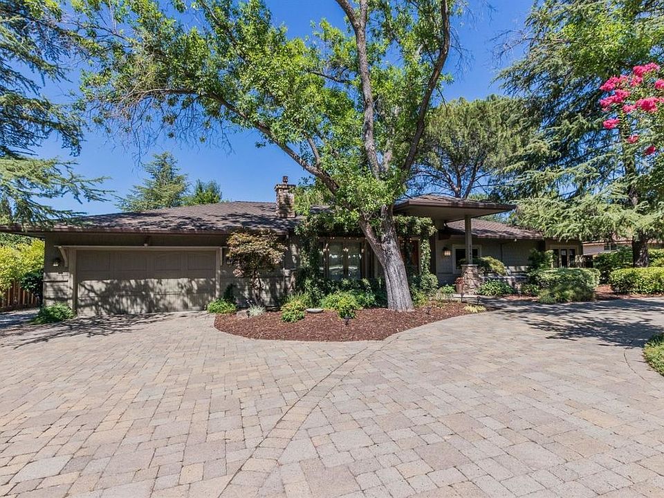 1st image of 5742 Hoffman Ln