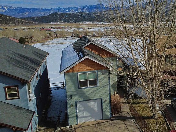 3rd image of 428 Amy Court