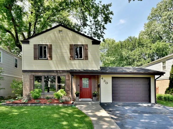 430 S Dryden Pl, Arlington Heights, IL 60005