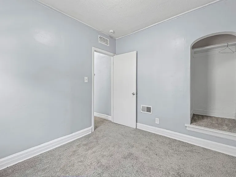 3825 Waverly St #2 — Photo 19