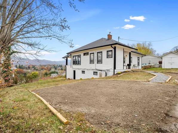 154 High St, Canton, NC 28716