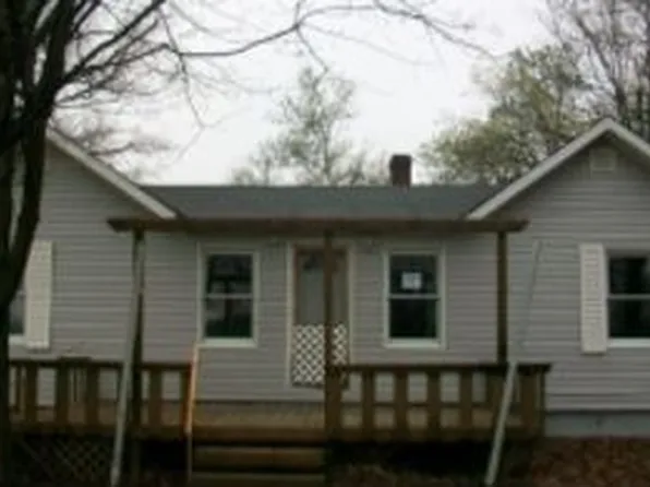 3985 Stewart Rd, Lima, OH 45801