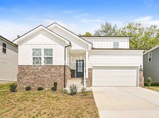 212 E Millbrook Dr, Spring Hill, TN 37174