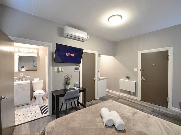 5th image of 302 S 12th St #403