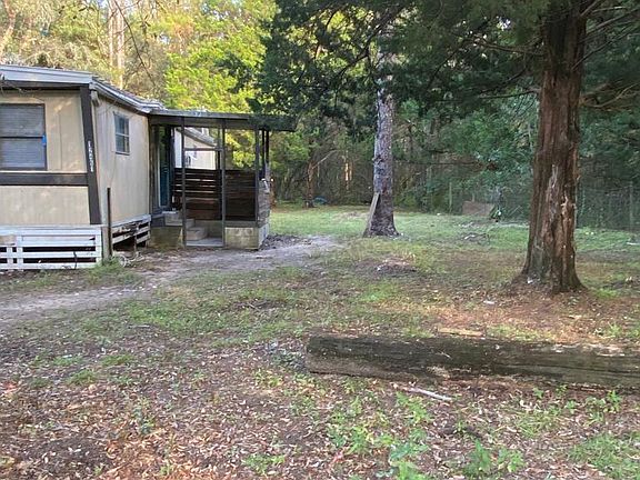 side yard