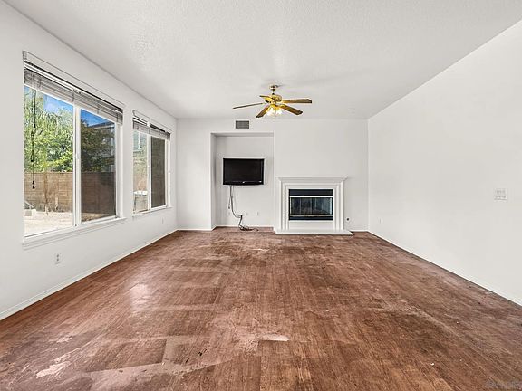 4th image of 28922 Newport Rd