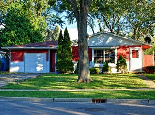 334 Tulsa Ave, Carpentersville, IL 60110