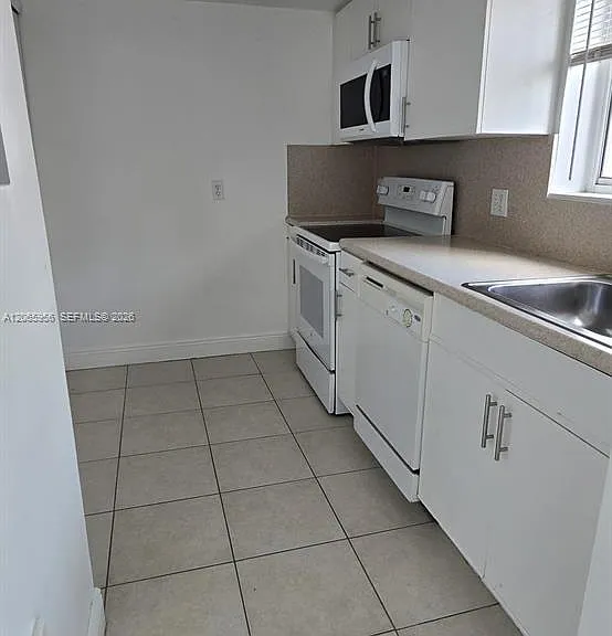2415 NW 16th Street Rd #315 — Photo 14