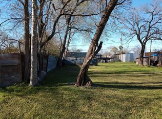 10042 Comanche Ln, Houston, TX 77041