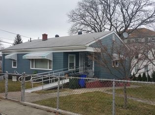 10 Jackson St, Fall River, MA 02721