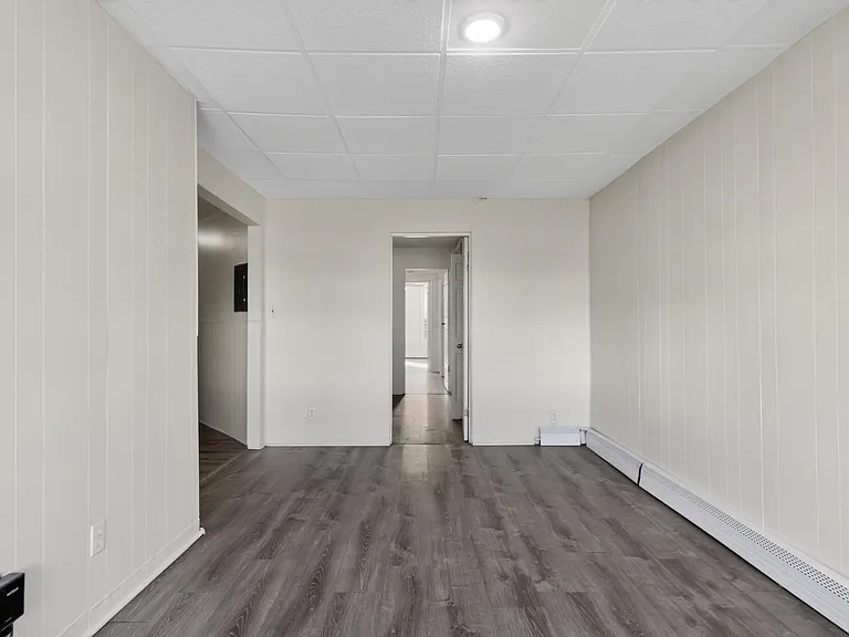 492 W Side Ave #2L — Photo 5