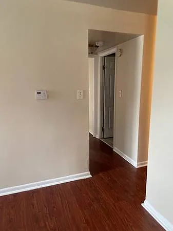 5607 The Alameda — Photo 6