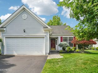18 Banstead Way, Jackson, NJ 08527