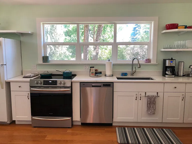 1746 Russet Dr — Photo 18