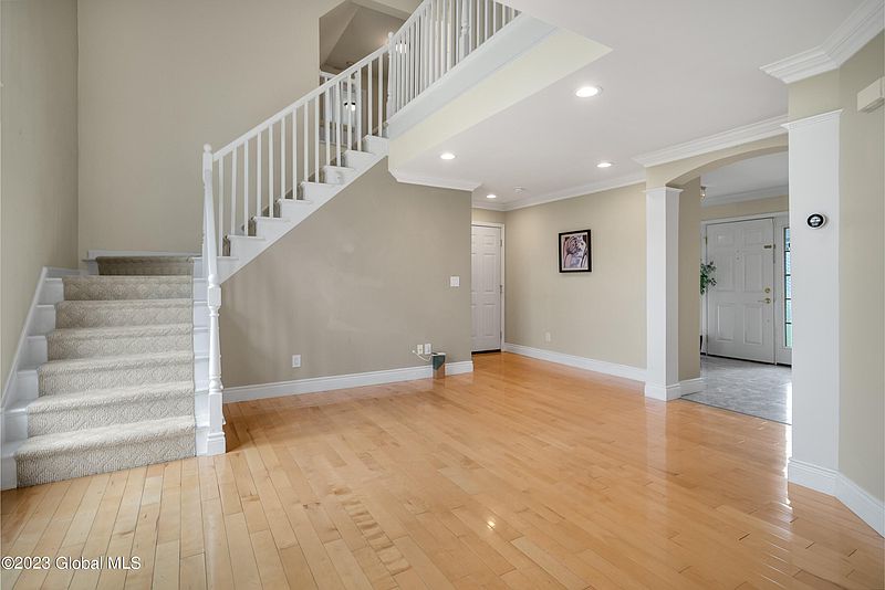 3rd image of 569 Columbia Street #Ext