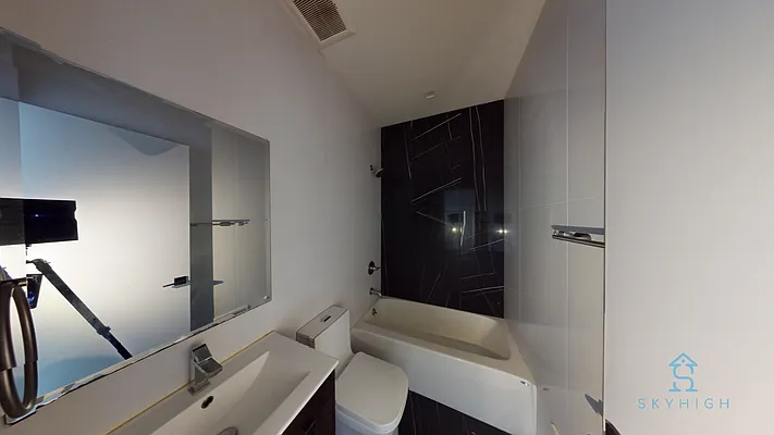 Rented by Skyhigh Realty NYC LLC | media 7