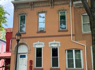 307 S 6th St, Reading, PA 19602