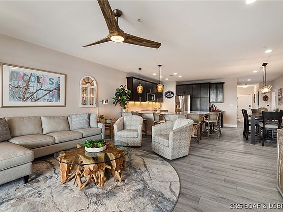 2nd image of 166 Captiva Dr #6D