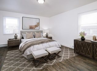 26050 Woodfield Rd APT 15, Damascus, MD 20872