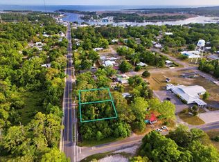 605 Tallahassee St, Carrabelle, FL 32322