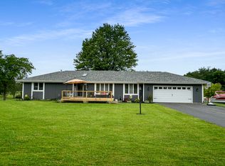 315 S Jackson Rd, Pecatonica, IL 61063