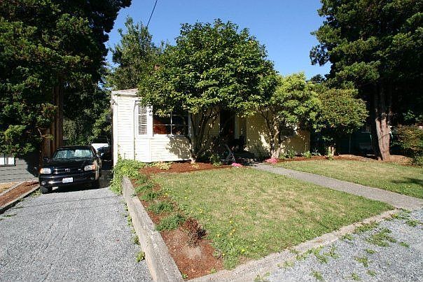 Front of house Aug 2009