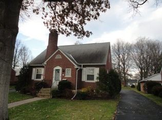 1027 W Mount Vernon St, Lansdale, PA 19446