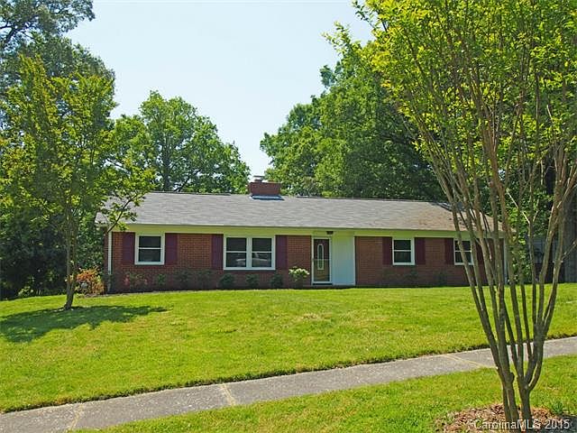 1st image of 1626 Lumarka Dr