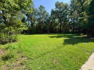 901 E Merry Ave, Hammond, LA 70403