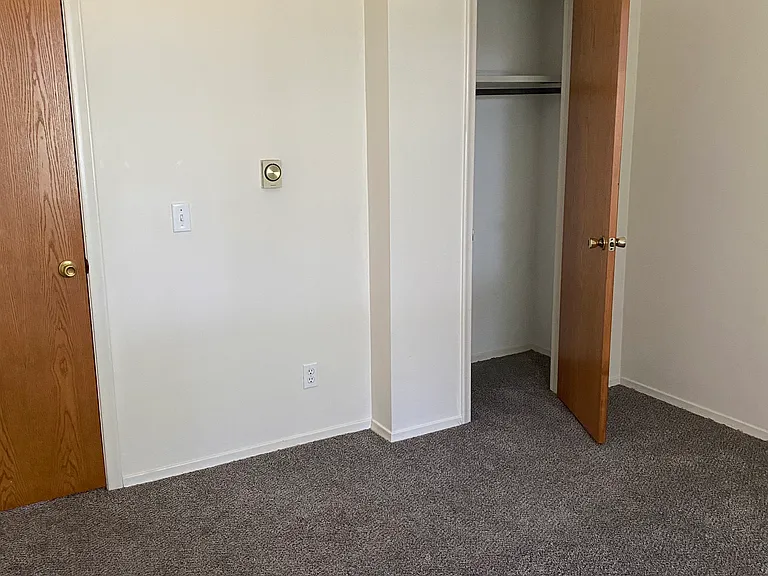 58566 Glidden Ave #58568 — Photo 7