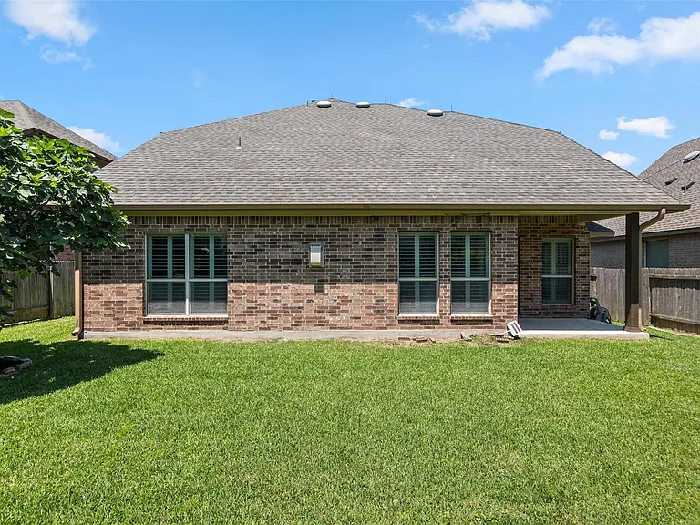 2693 Mirasol Loop — Photo 39