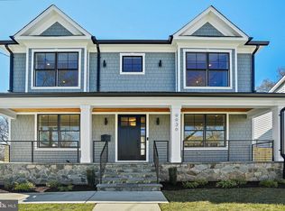 9936 Mayfield Dr, Bethesda, MD 20817