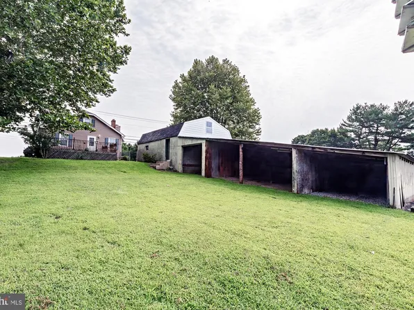 921 Main St, Salem, NJ 08079