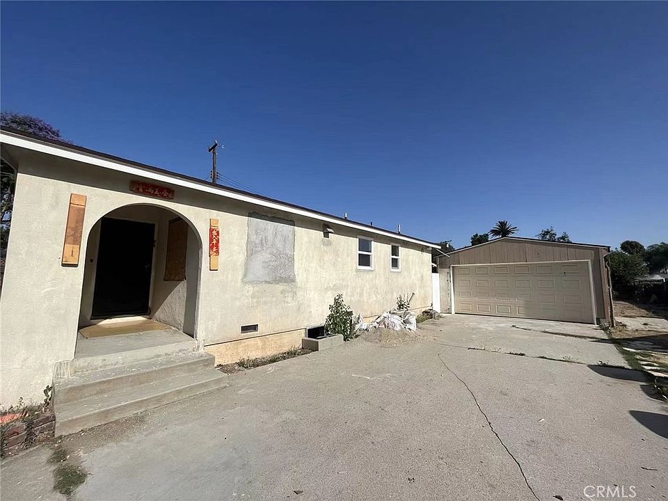 1st image of 21062 E Cienega Ave