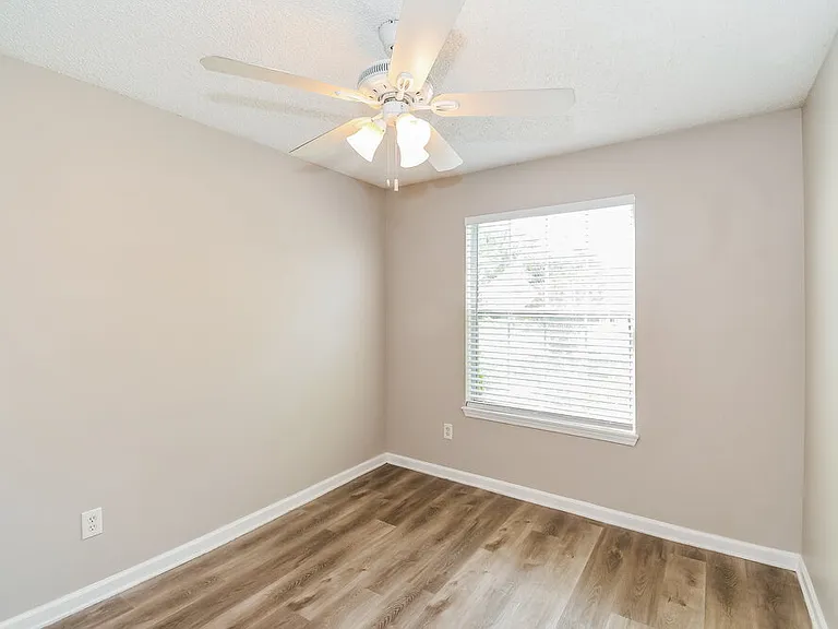 8173 Tessa Ter E — Photo 12