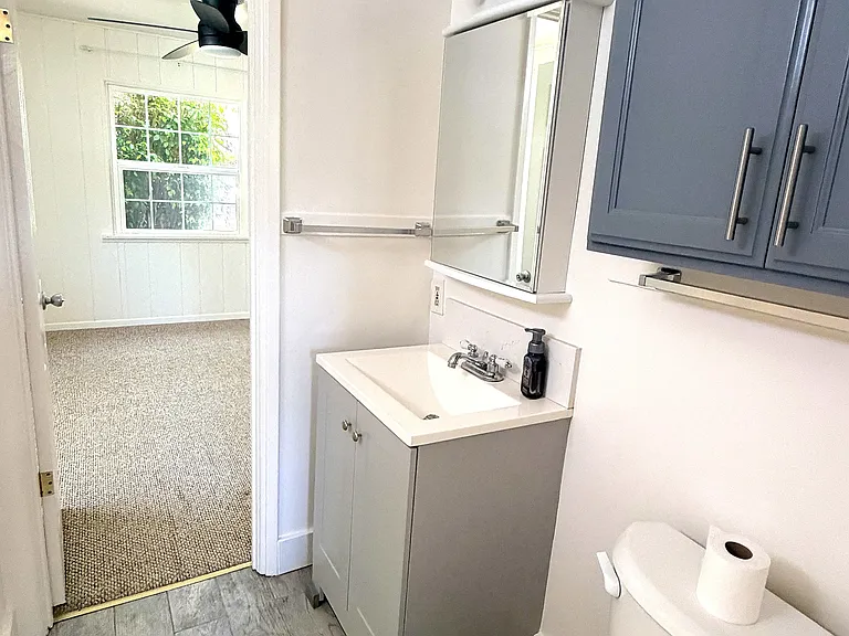 9719 Mallison Ave — Photo 11