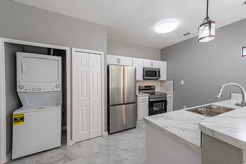 6916 Ortega Woods Dr #3 Photo 1