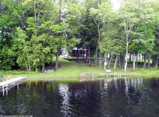 77 Salisbury Dr, Saint Albans, ME 04971