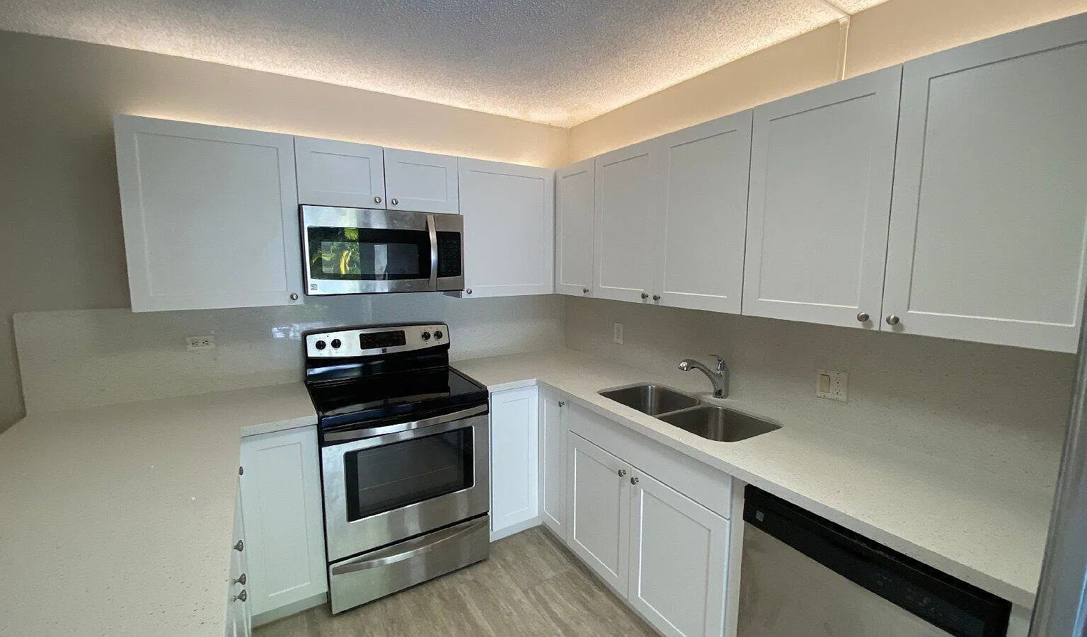 2 bed, 2.5 bath, 1488 sqft, $2,745 — Photo 3