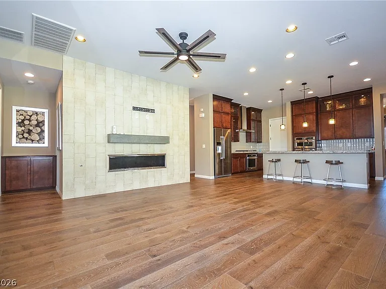 8162 Desert Madera St — Photo 14