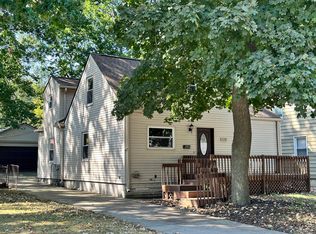 1408 Mohawk Ave, Royal Oak, MI 48067