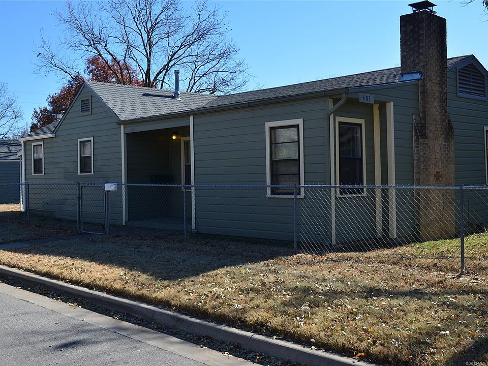 1st image of 403 S 67th Ave E