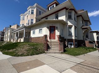 601 W Main St APT 1, Norristown, PA 19401