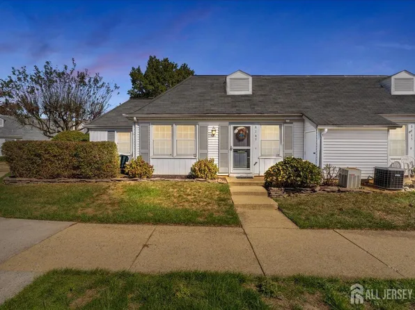 165A Providence Way, Monroe Township, NJ 08831