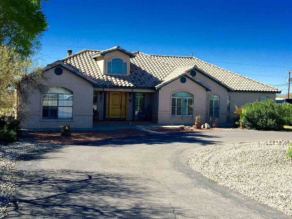 1st image of 3351 Scenic Dr