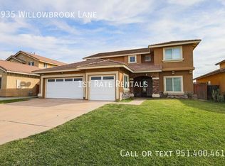 1935 Willowbrook Ln, Perris, CA 92571