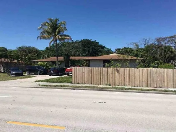 2110 S Patrick Dr, Indian Harbour Beach, FL 32937